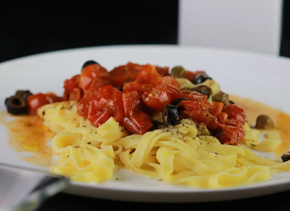 Imagen receta Pasta con salsa puttanesca