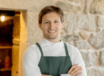 Antón Castro Chef del restaurante Casa Gaibor en Guitiriz.