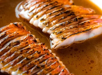 Plato de salmonete elaborado por el chef Victor Lobejón del restaurante Anaco