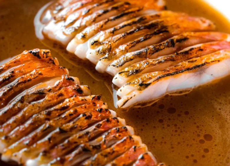 Plato de salmonete elaborado por el chef Victor Lobejón del restaurante Anaco